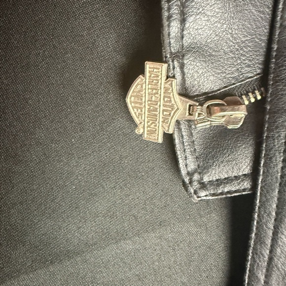 Stunning Harley-Davidson Kids SZ 4T Synthetic Black Leather Biker Jacket - Picture 2 of 7